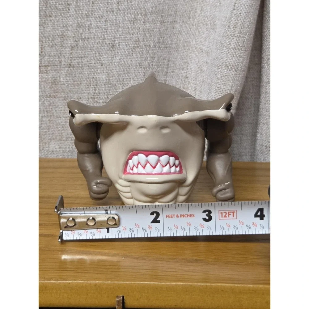 1995 Street Sharks JAB HAMMERHEAD Shark SMARTIES CANDY DISPENSER‎ Moveable Arms